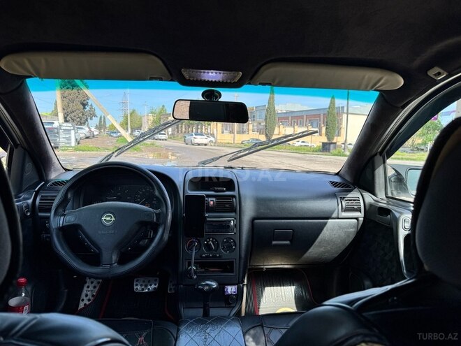 Opel Astra 2000, 150,000 km - 2.0 л - Gəncə