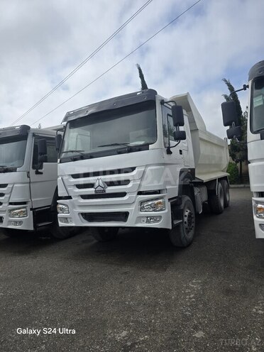 HOWO Sinotruk 2013, 398,000 km - 9.7 l - Ucar