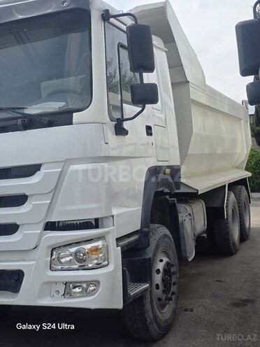 HOWO Sinotruk 2013, 398,000 km - 9.7 l - Ucar