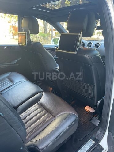 Mercedes GL 500 4MATIC 2011, 72,500 km - 5.5 l - Bakı