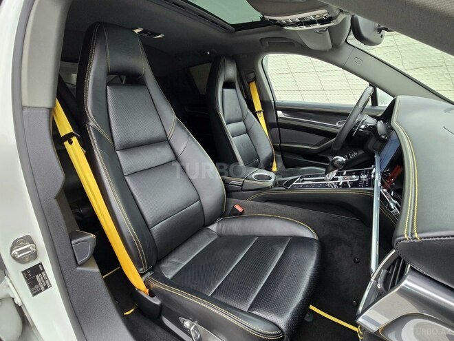 Porsche Panamera 4 2011, 131,000 km - 3.6 l - Bakı