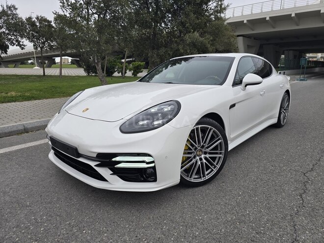 Porsche Panamera 4 2011, 131,000 km - 3.6 l - Bakı