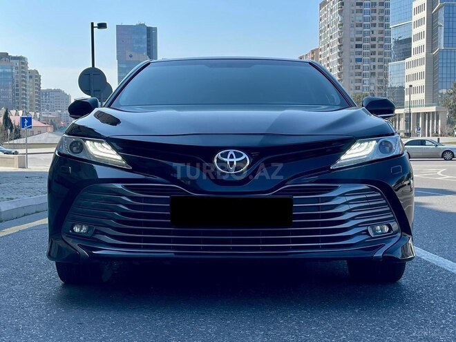 Toyota Camry-3