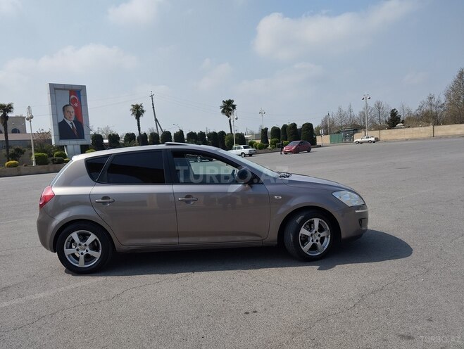 Kia Ceed 2007, 367,500 km - 1.6 л - Ağdam