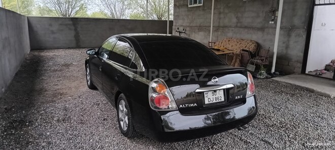 Nissan Altima 2006, 415,000 km - 2.5 l - Salyan