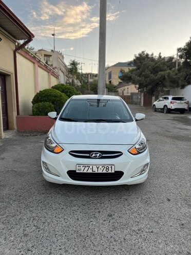 Hyundai Accent 2015, 206,000 km - 1.6 l - Bakı