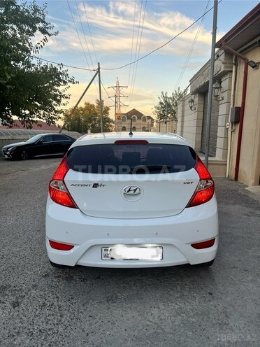 Hyundai Accent 2015, 206,000 km - 1.6 l - Bakı