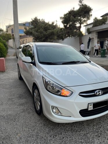 Hyundai Accent 2015, 206,000 km - 1.6 l - Bakı