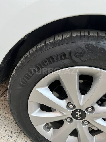 Hyundai Accent 2015, 206,000 km - 1.6 l - Bakı