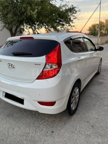 Hyundai Accent 2015, 206,000 km - 1.6 l - Bakı