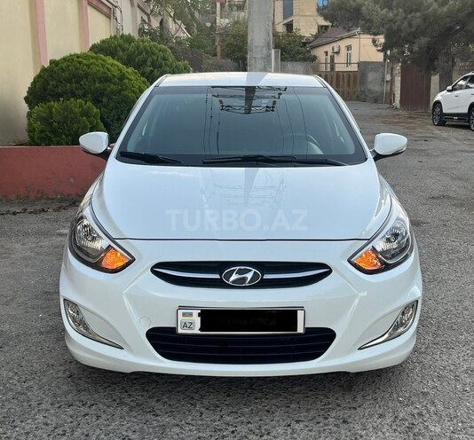 Hyundai Accent 2015, 206,000 km - 1.6 l - Bakı