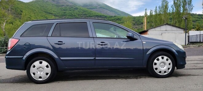 Opel Astra 2007, 248,000 km - 1.4 l - Şəki