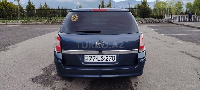Opel Astra 2007, 248,000 km - 1.4 l - Şəki