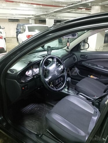 Nissan Sunny 2010, 325,000 km - 1.6 л - Xırdalan