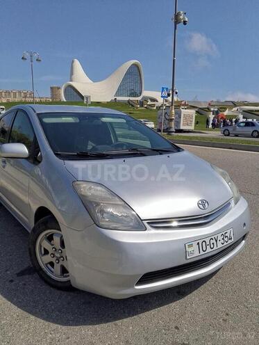 Toyota Prius-17