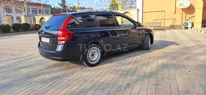 Kia Ceed 2009, 374,121 km - 1.6 л - Bakı