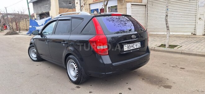 Kia Ceed 2009, 374,121 km - 1.6 л - Bakı
