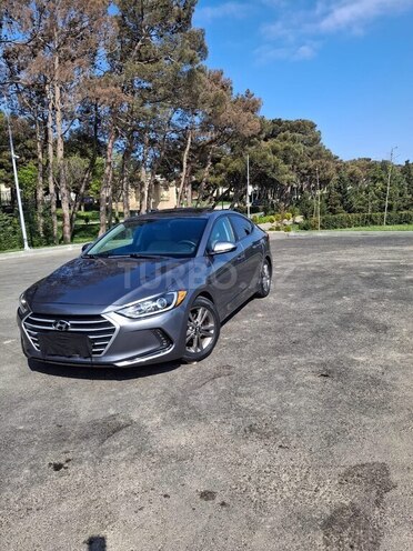 Hyundai Elantra 2018, 84,000 km - 2.0 l - Bakı
