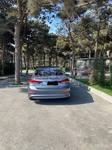 Hyundai Elantra 2018, 84,000 km - 2.0 l - Bakı