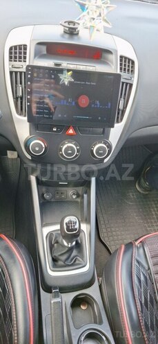 Kia Ceed 2009, 374,121 km - 1.6 л - Bakı
