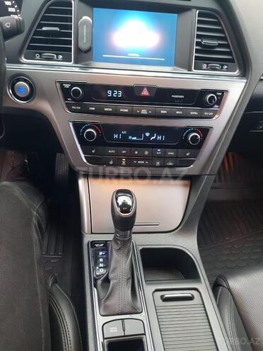 Hyundai Sonata 2015, 180,000 km - 2.0 l - Qusar