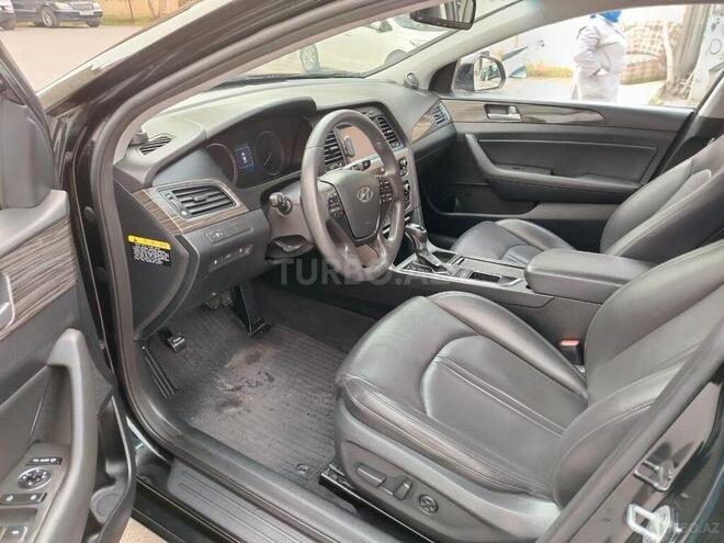 Hyundai Sonata 2015, 180,000 km - 2.0 l - Qusar