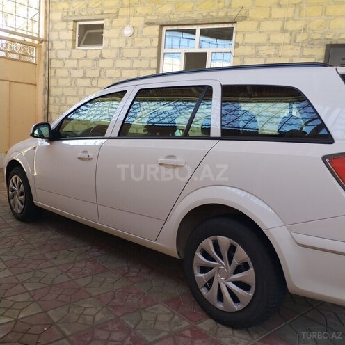 Opel Astra 2009, 245,000 km - 1.4 l - Gəncə