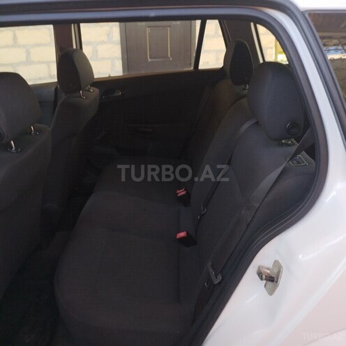 Opel Astra 2009, 245,000 km - 1.4 l - Gəncə