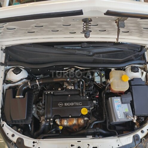 Opel Astra 2009, 245,000 km - 1.4 l - Gəncə