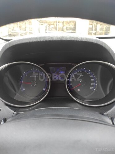 Hyundai ix35 2010, 240,000 km - 2.0 л - Bakı