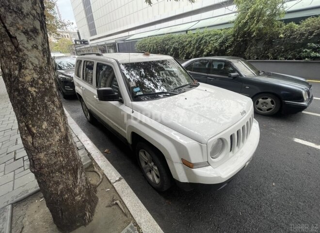 Jeep Patriot 2011, 120,000 km - 2.4 l - Bakı