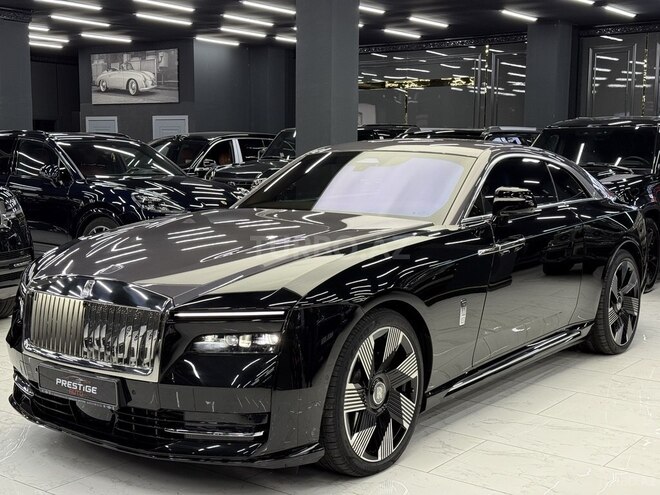 Rolls-Royce Spectre-1