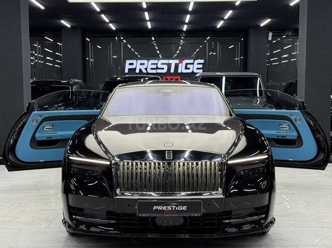 Rolls-Royce Spectre-2