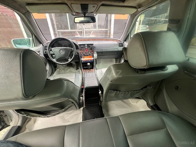 Mercedes C 230 2000, 413,526 km - 2.3 л - Bakı