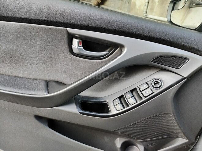 Hyundai Elantra 2015, 149,669 km - 1.8 л - Bakı