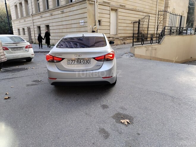 Hyundai Elantra 2015, 149,669 km - 1.8 л - Bakı