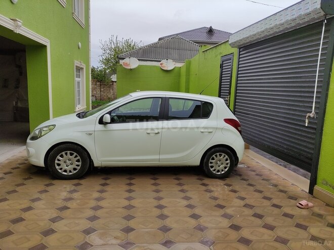 Hyundai i20 2009, 182,500 km - 1.4 л - Bakı
