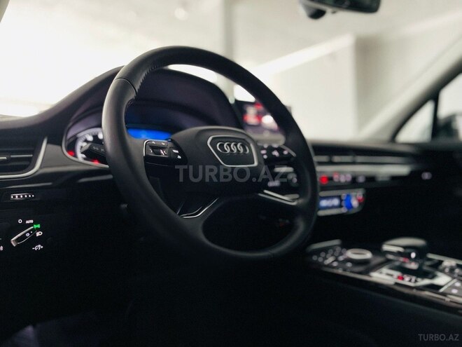 Audi Q7 2016, 28,000 km - 2.0 l - Bakı