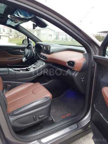Hyundai Santa Fe 2023, 19,000 km - 2.5 l - Bakı