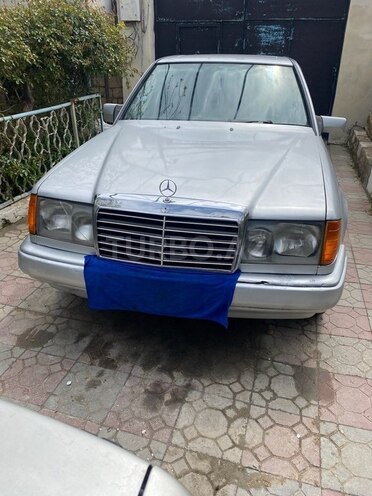 Mercedes E 230 1989, 145,500 km - 2.3 л - Bakı