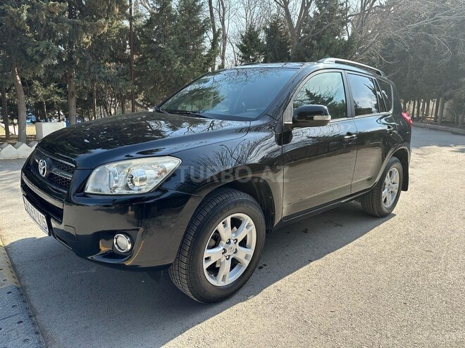 Toyota RAV4 2010, 240,000 km - 2.0 l - Bakı