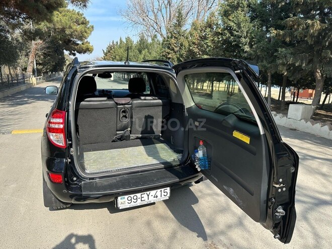 Toyota RAV4 2010, 240,000 km - 2.0 l - Bakı