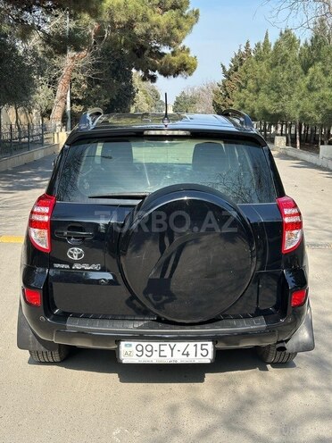 Toyota RAV4 2010, 240,000 km - 2.0 l - Bakı