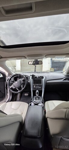 Ford Fusion (North America) 2015, 297,500 km - 2.0 l - Sumqayıt