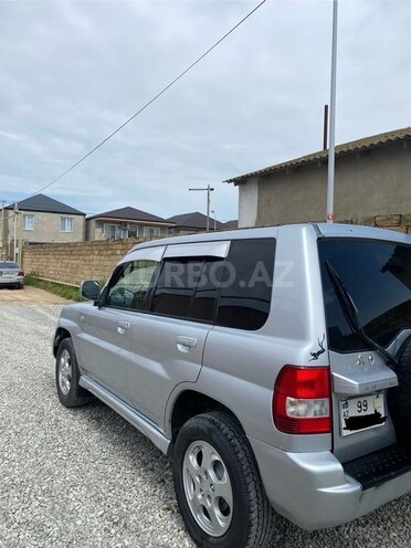 Mitsubishi Pajero io 2002, 270,000 km - 2.0 l - Bakı