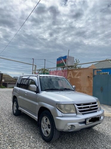 Mitsubishi Pajero io 2002, 270,000 km - 2.0 l - Bakı