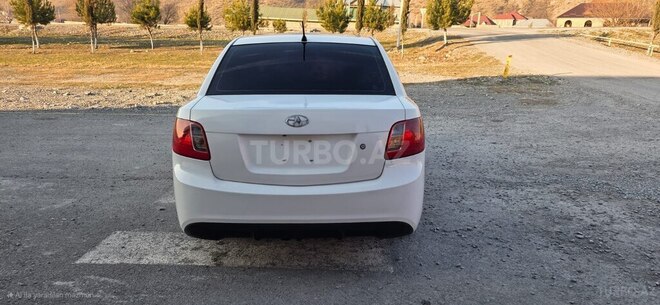 Kia Rio 2011, 195,000 km - 1.4 л - Şəki