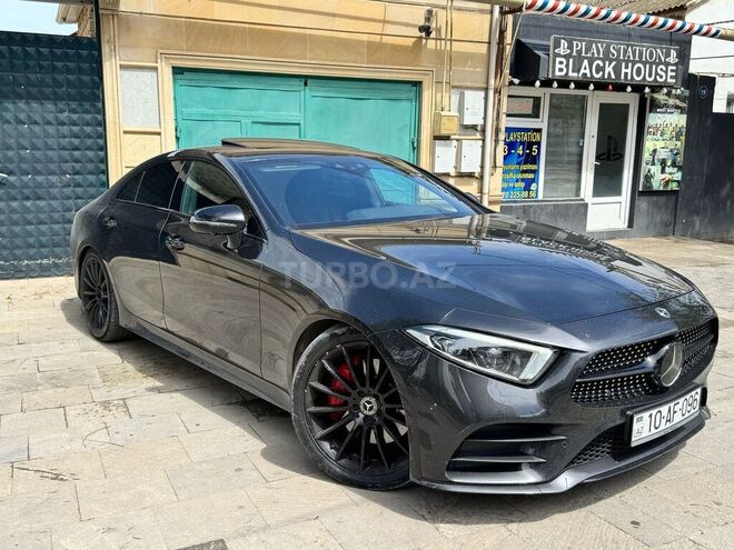 Mercedes CLS 450 4MATIC 2018, 131,300 km - 3.0 л - Bakı
