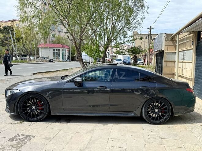 Mercedes CLS 450 4MATIC 2018, 131,300 km - 3.0 л - Bakı