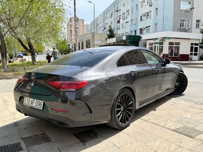 Mercedes CLS 450 4MATIC 2018, 131,300 km - 3.0 л - Bakı